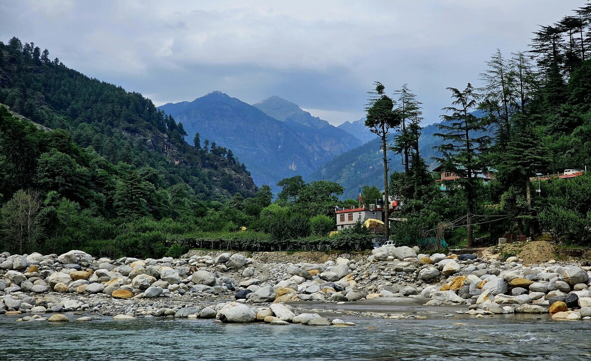 things to do in manali, things to do in manali with friends, things to do in manali in june,